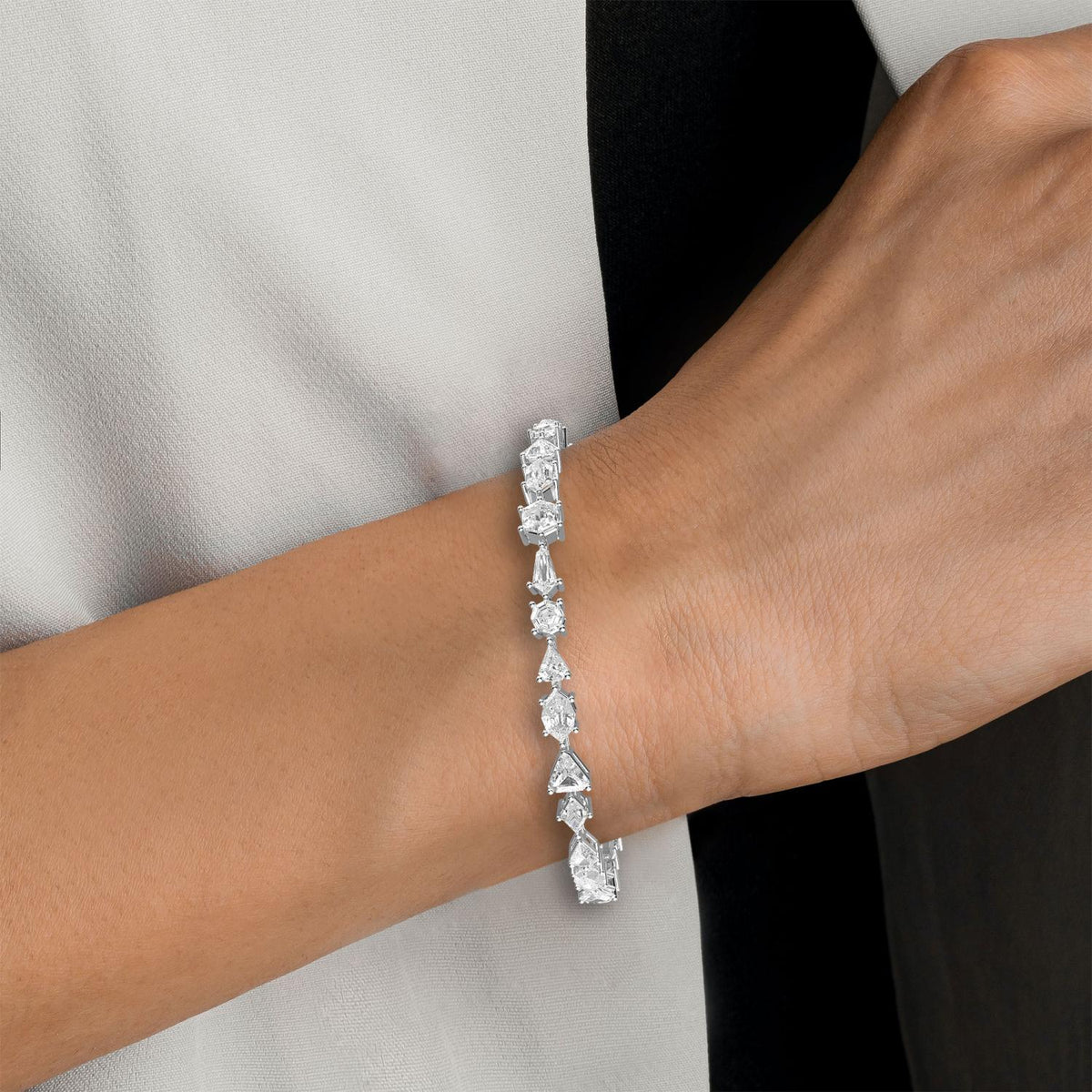 BRACELET - Angle 2