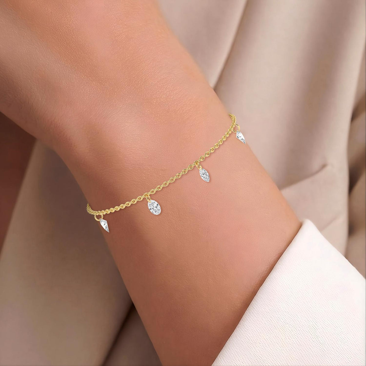 BRACELET - Angle 2