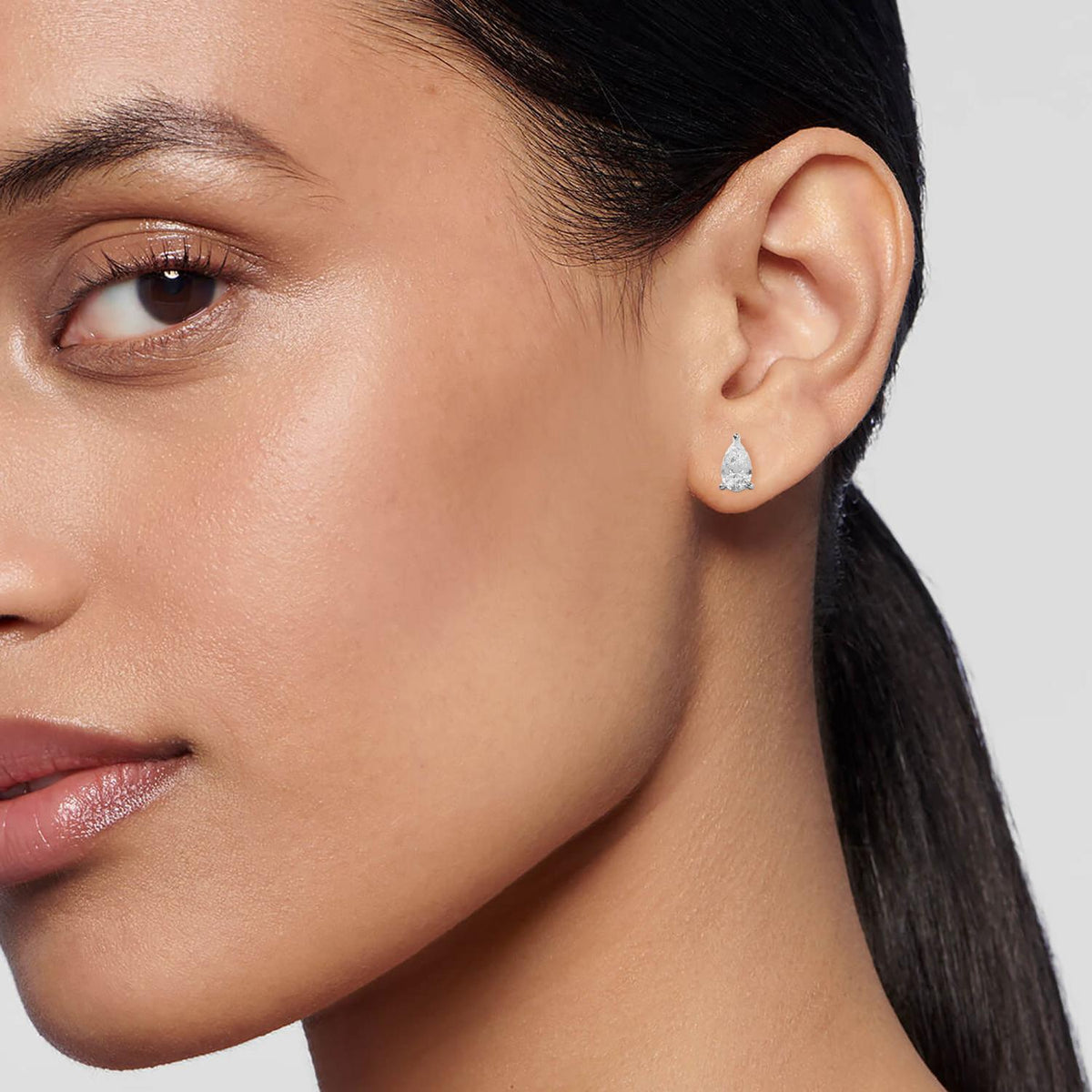 EARRINGS - Angle 2