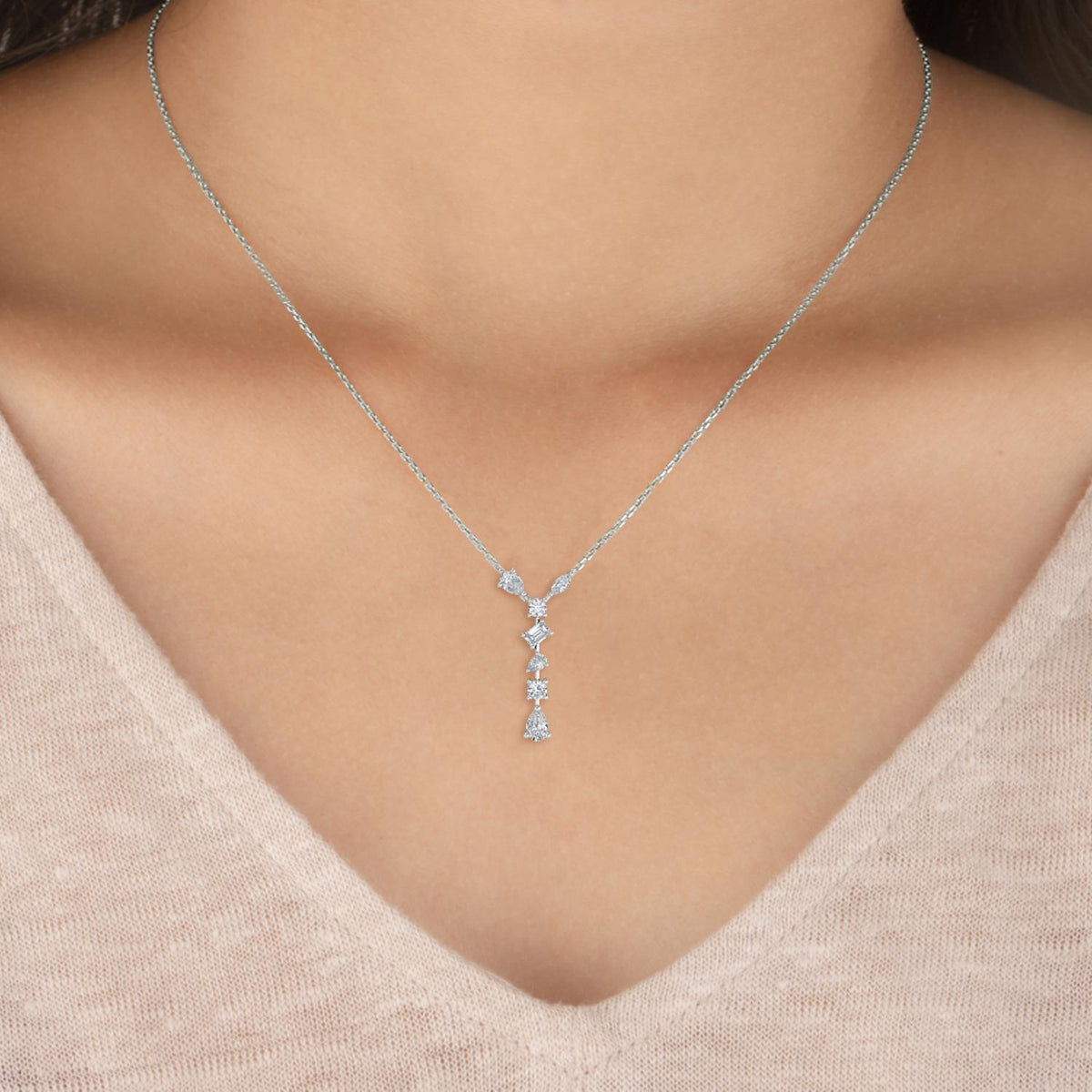 PENDANT - Angle 2