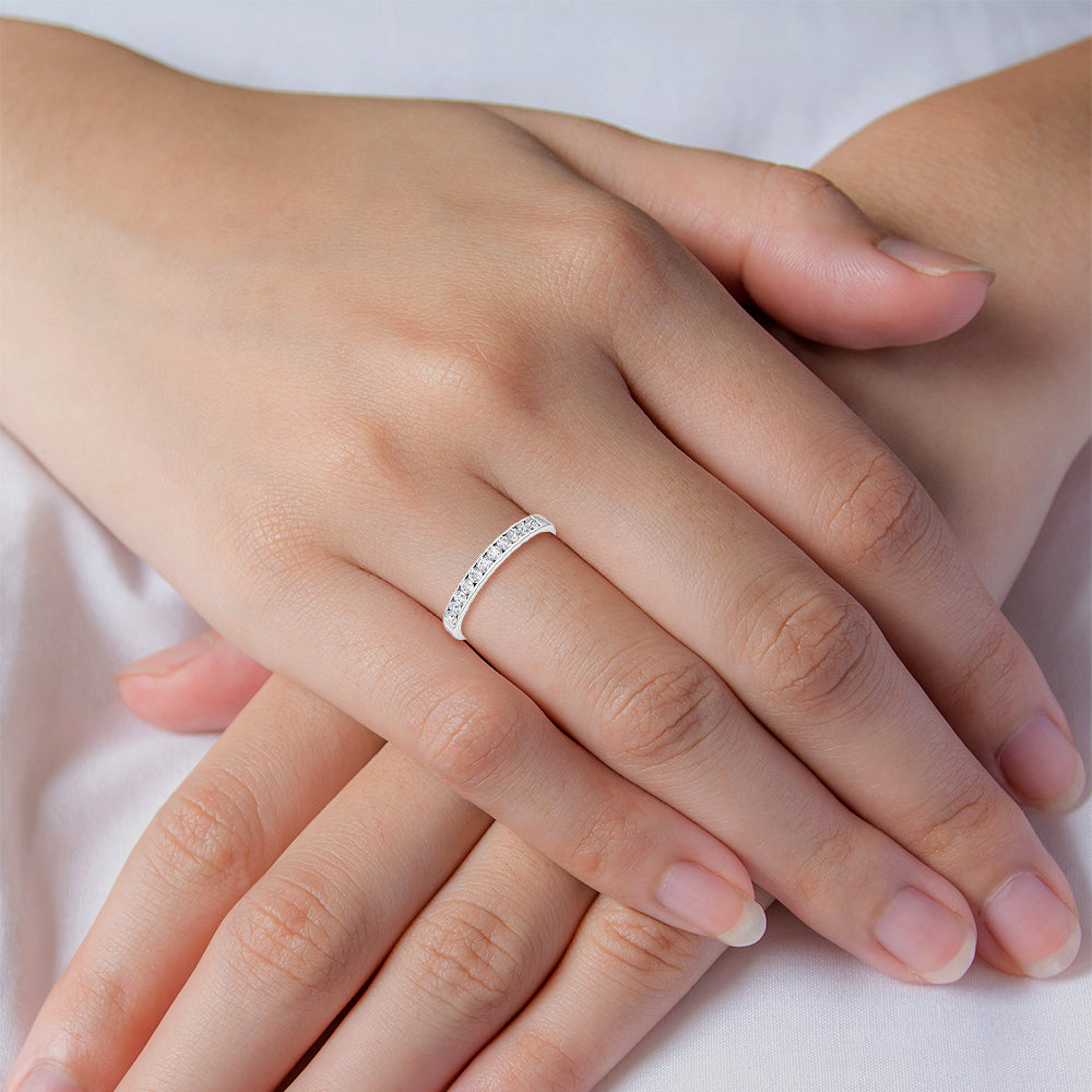 WEDDING BANDS - Angle 4