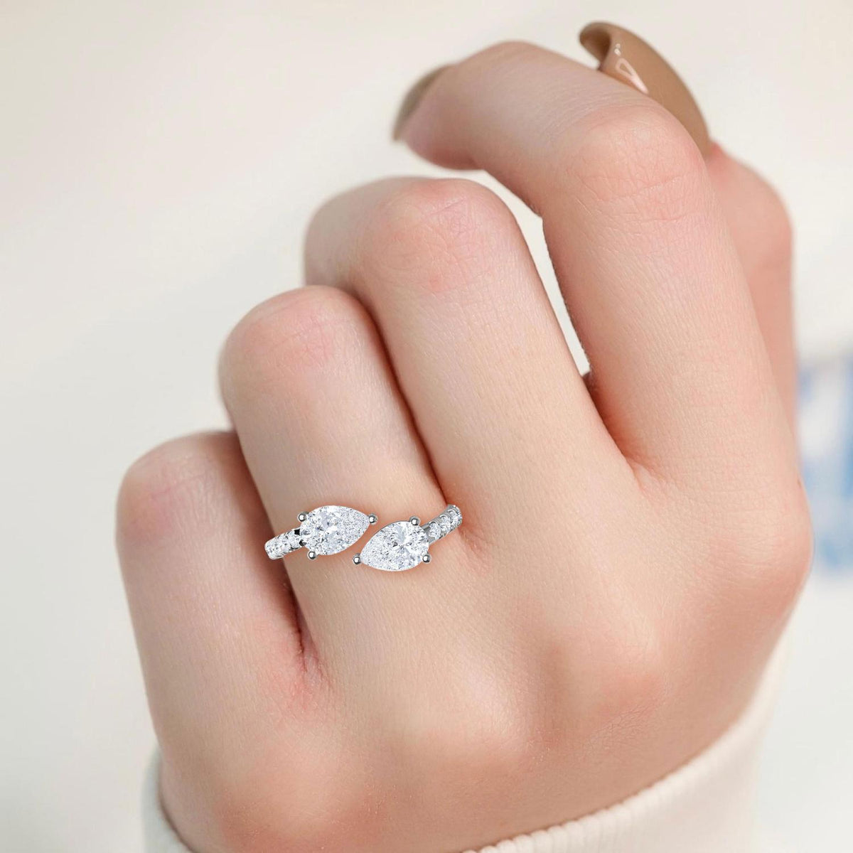 RING - Angle 2