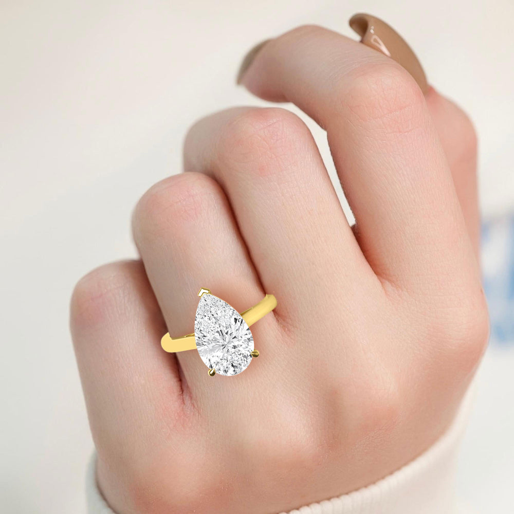 ENGAGEMENT RINGS - Angle 4